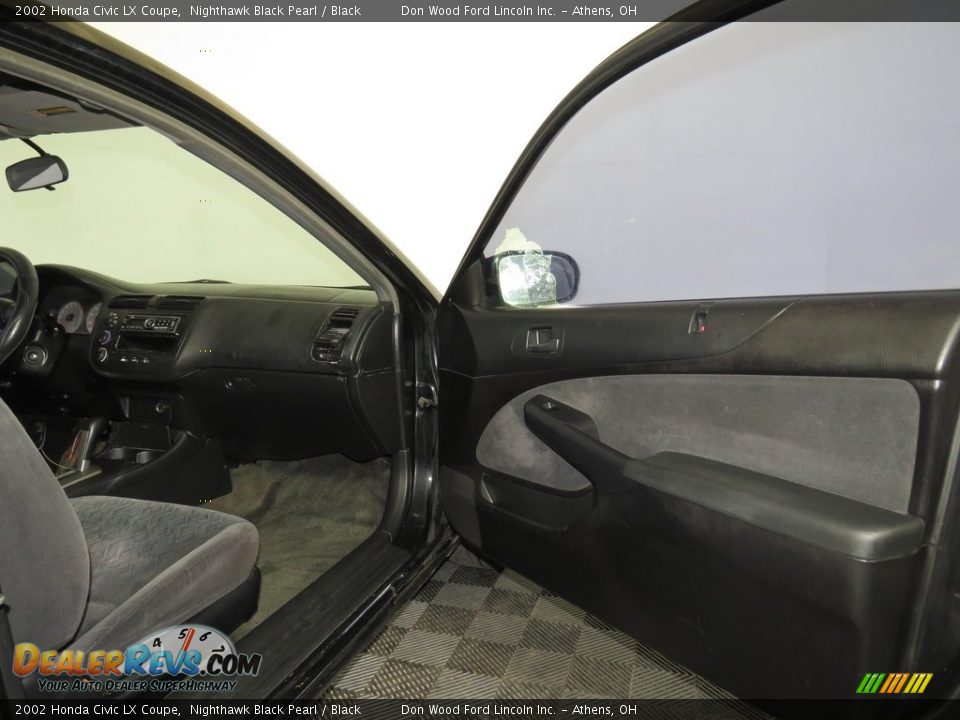 2002 Honda Civic LX Coupe Nighthawk Black Pearl / Black Photo #16