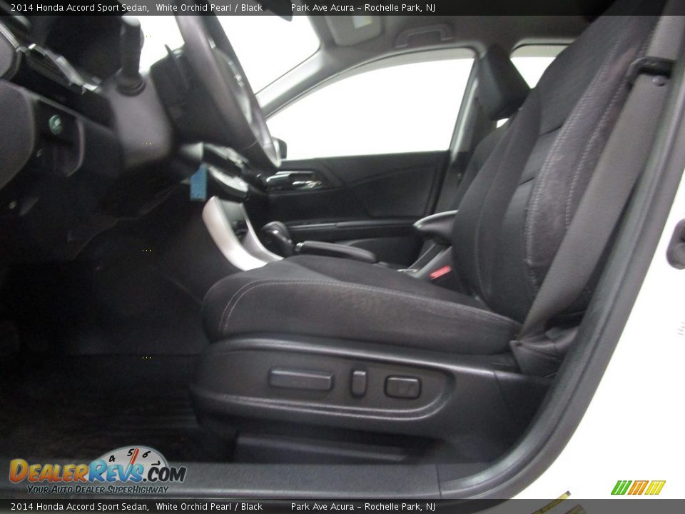 2014 Honda Accord Sport Sedan White Orchid Pearl / Black Photo #7