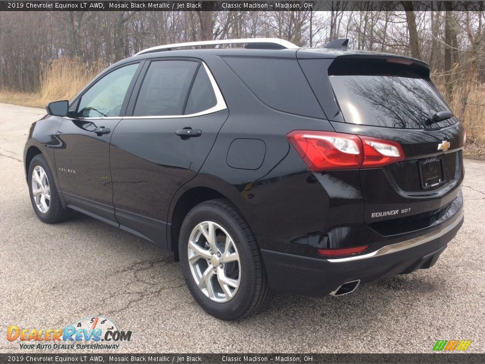 2019 Chevrolet Equinox LT AWD Mosaic Black Metallic / Jet Black Photo #4