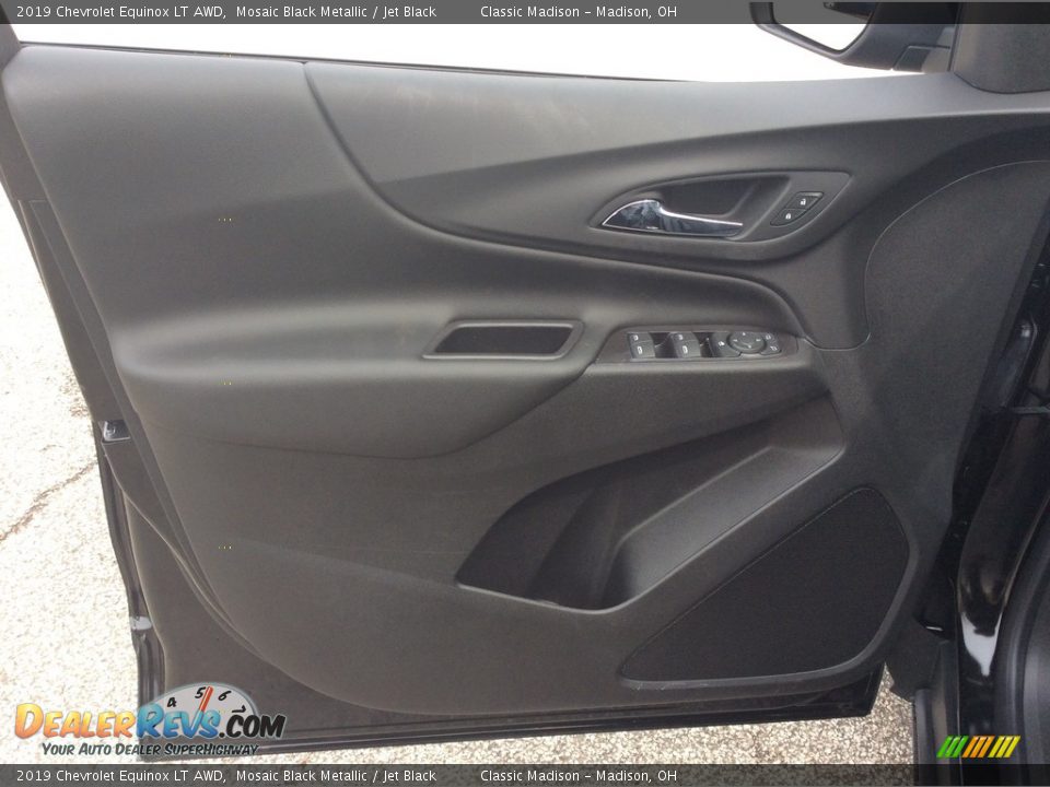 2019 Chevrolet Equinox LT AWD Mosaic Black Metallic / Jet Black Photo #8