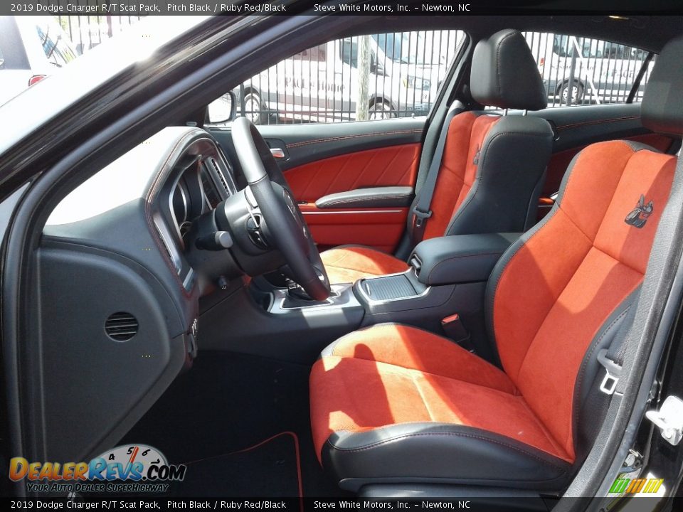 2019 Dodge Charger R/T Scat Pack Pitch Black / Ruby Red/Black Photo #10