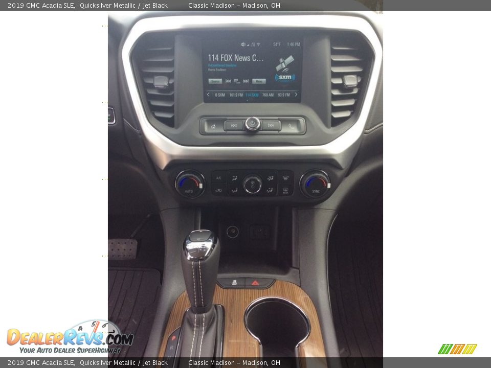 2019 GMC Acadia SLE Quicksilver Metallic / Jet Black Photo #13