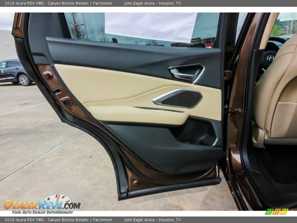 2019 Acura RDX FWD Canyon Bronze Metallic / Parchment Photo #17