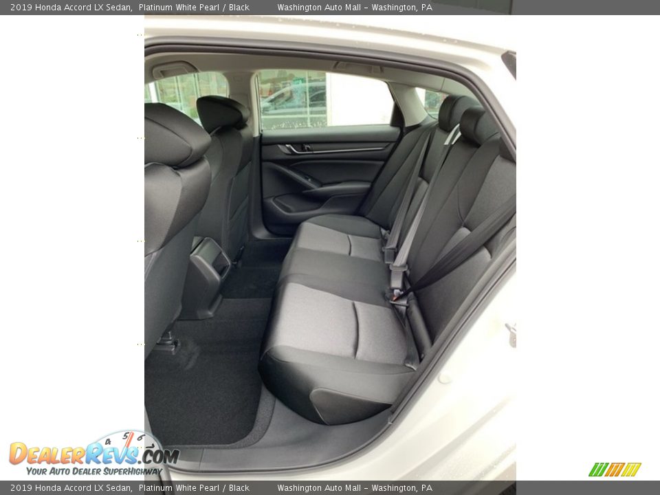 2019 Honda Accord LX Sedan Platinum White Pearl / Black Photo #19