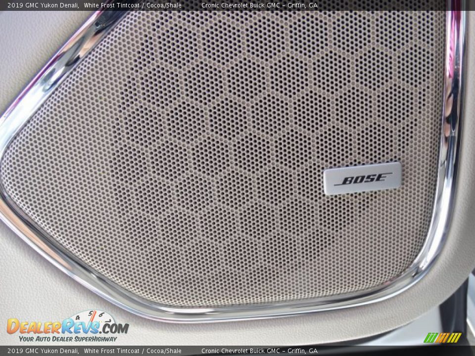 2019 GMC Yukon Denali White Frost Tintcoat / Cocoa/Shale Photo #14