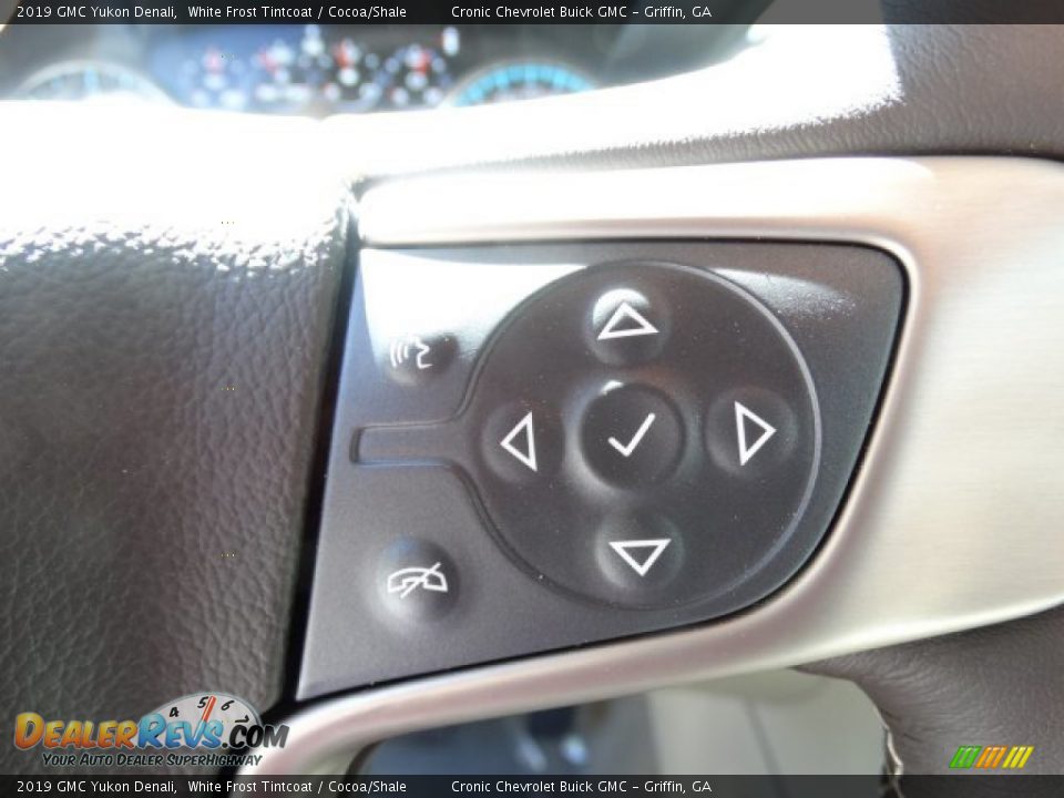 2019 GMC Yukon Denali White Frost Tintcoat / Cocoa/Shale Photo #19