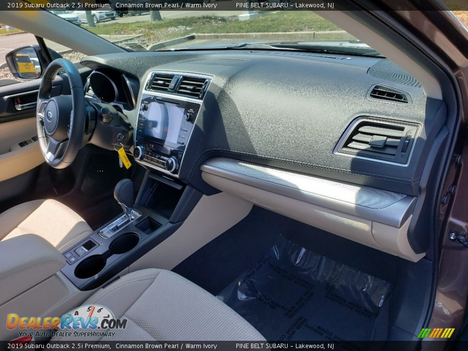 2019 Subaru Outback 2.5i Premium Cinnamon Brown Pearl / Warm Ivory Photo #11