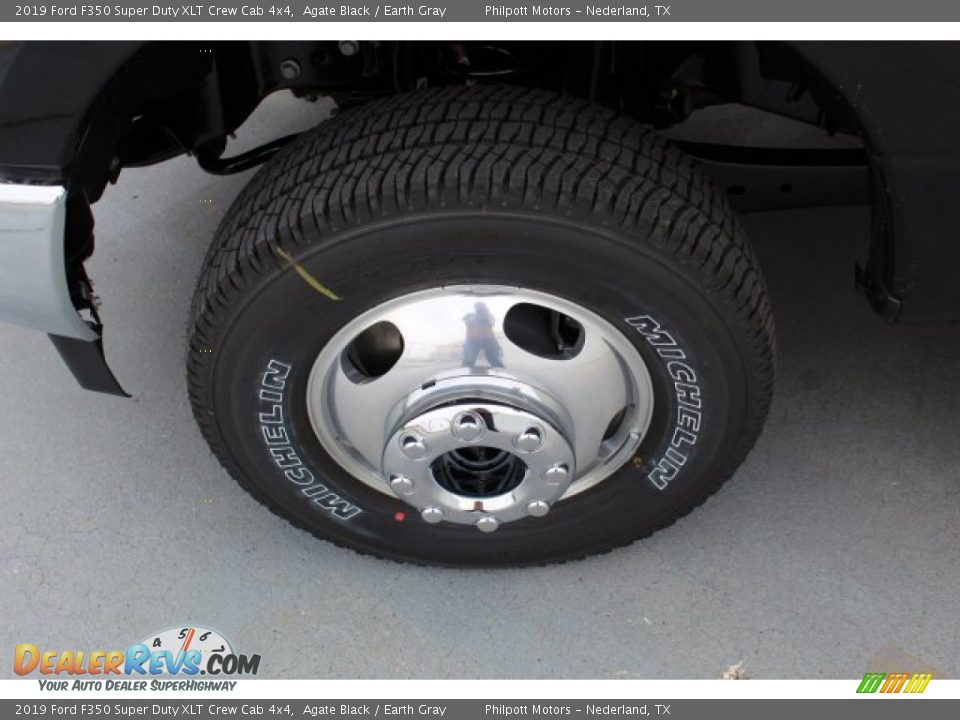 2019 Ford F350 Super Duty XLT Crew Cab 4x4 Agate Black / Earth Gray Photo #5