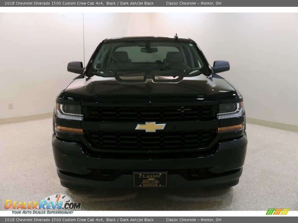 2018 Chevrolet Silverado 1500 Custom Crew Cab 4x4 Black / Dark Ash/Jet Black Photo #2