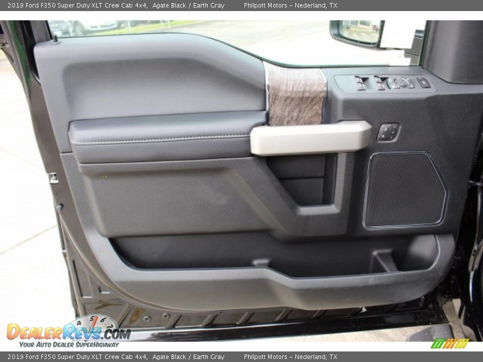 2019 Ford F350 Super Duty XLT Crew Cab 4x4 Agate Black / Earth Gray Photo #8