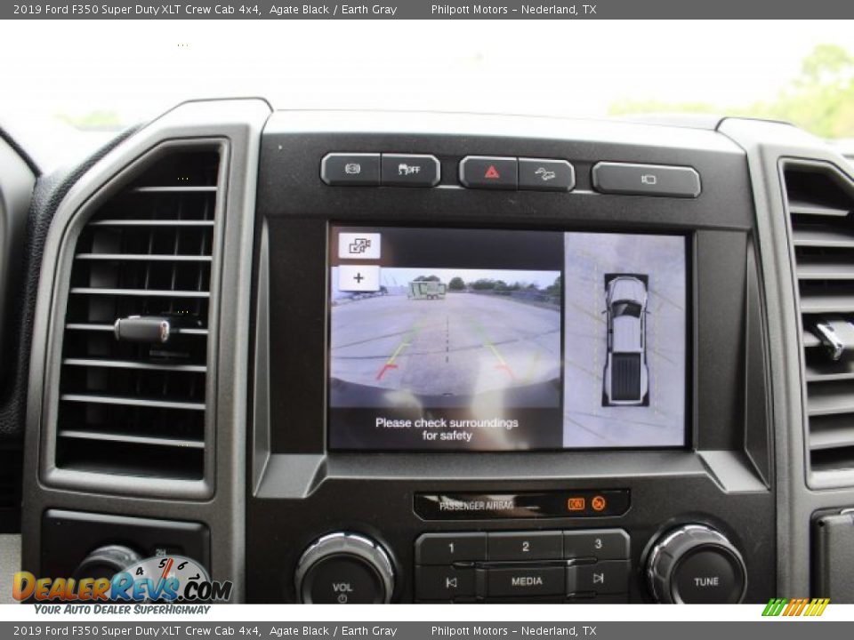2019 Ford F350 Super Duty XLT Crew Cab 4x4 Agate Black / Earth Gray Photo #12