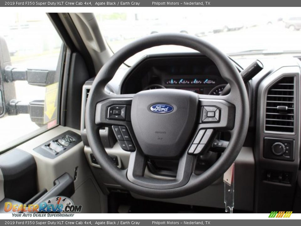 2019 Ford F350 Super Duty XLT Crew Cab 4x4 Agate Black / Earth Gray Photo #18