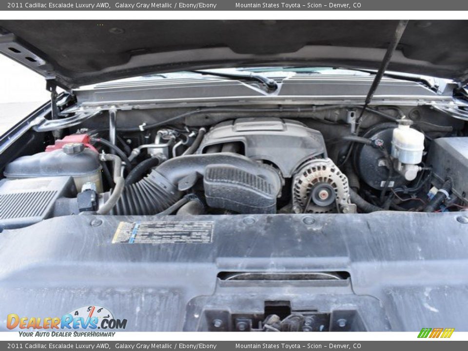 2011 Cadillac Escalade Luxury AWD Galaxy Gray Metallic / Ebony/Ebony Photo #9