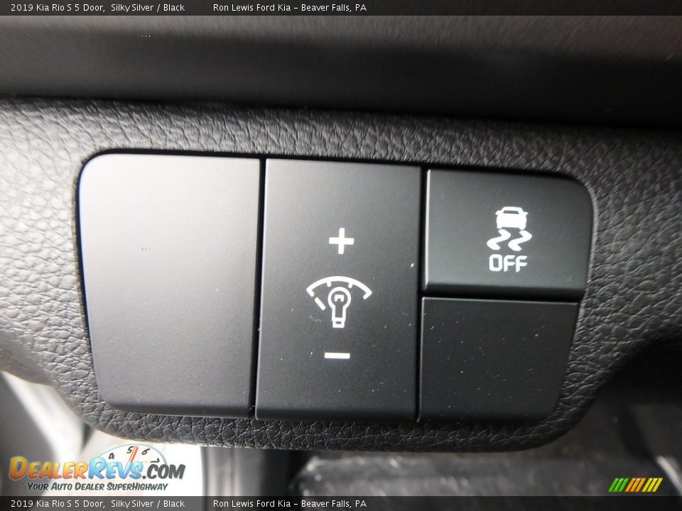 2019 Kia Rio S 5 Door Silky Silver / Black Photo #17