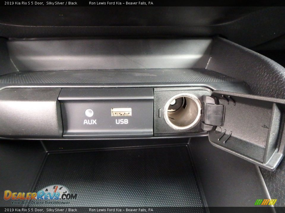 2019 Kia Rio S 5 Door Silky Silver / Black Photo #19