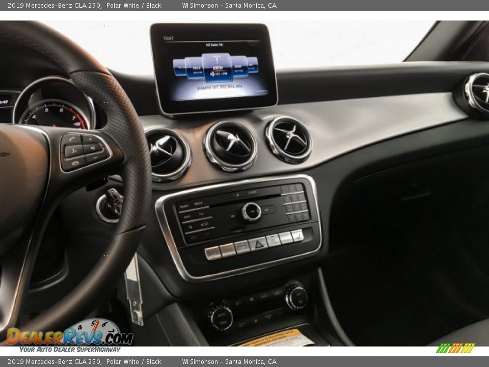 2019 Mercedes-Benz GLA 250 Polar White / Black Photo #6