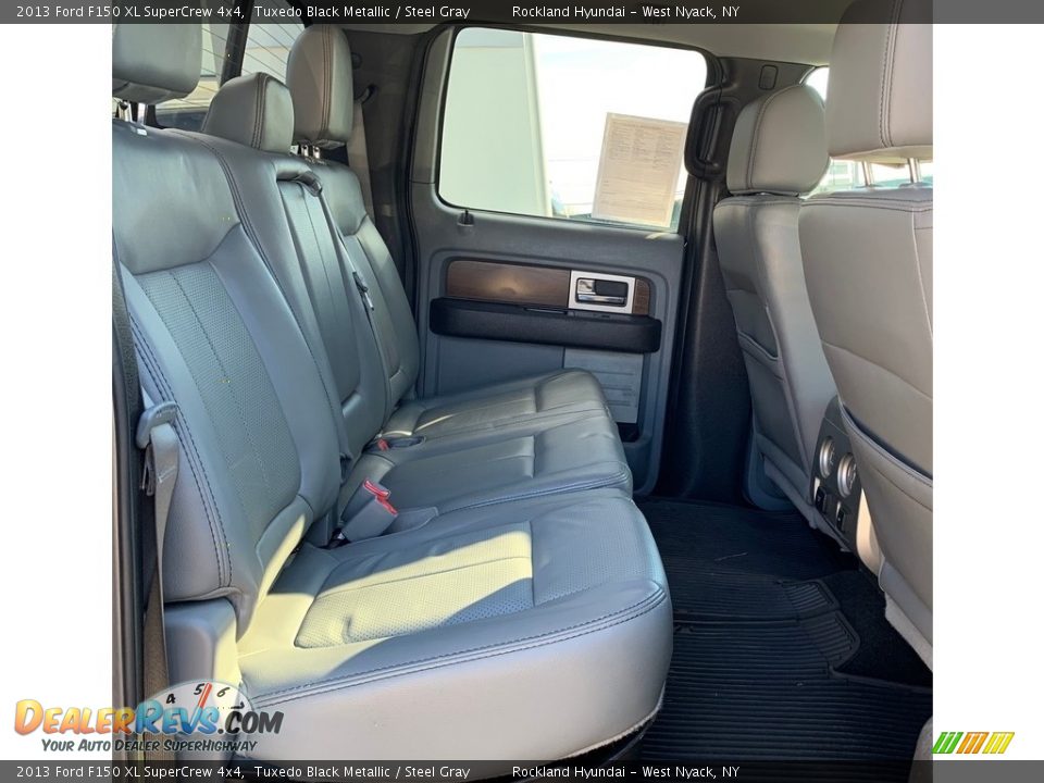 2013 Ford F150 XL SuperCrew 4x4 Tuxedo Black Metallic / Steel Gray Photo #28