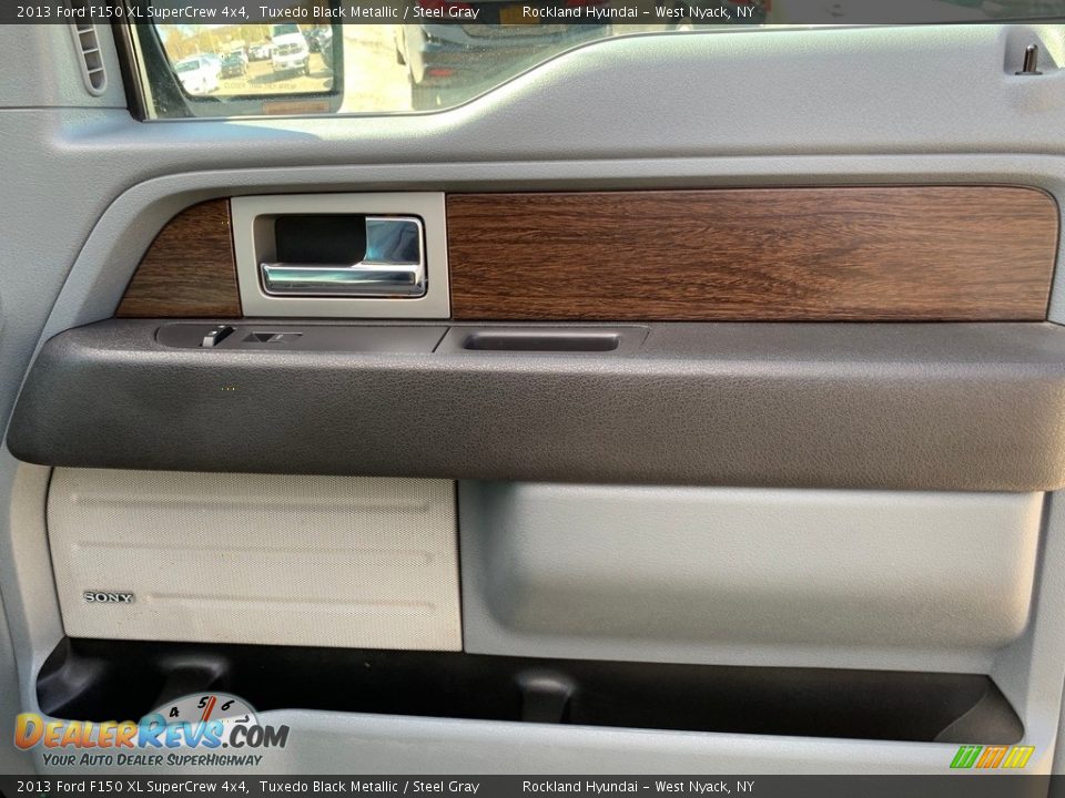 2013 Ford F150 XL SuperCrew 4x4 Tuxedo Black Metallic / Steel Gray Photo #29