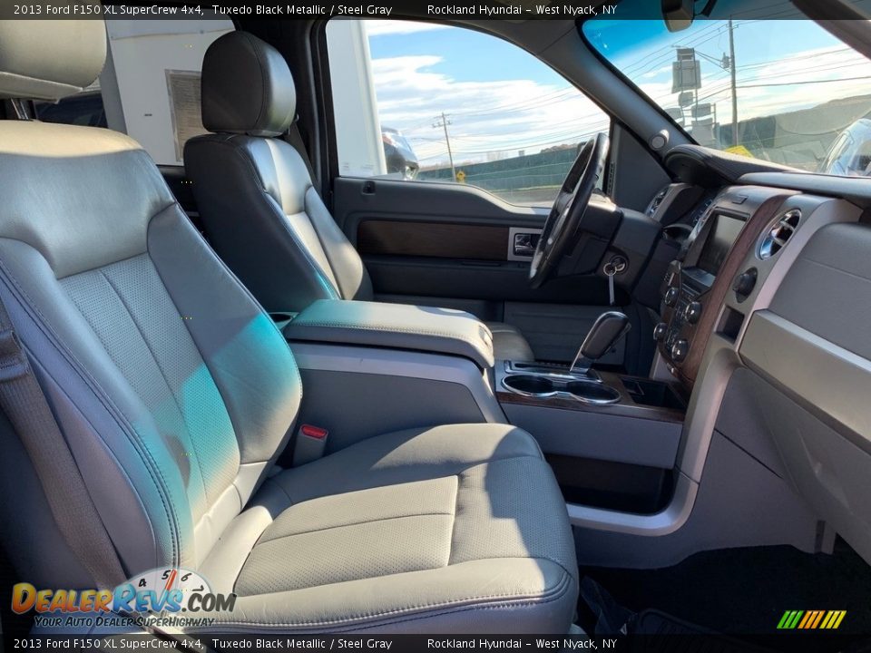 2013 Ford F150 XL SuperCrew 4x4 Tuxedo Black Metallic / Steel Gray Photo #31