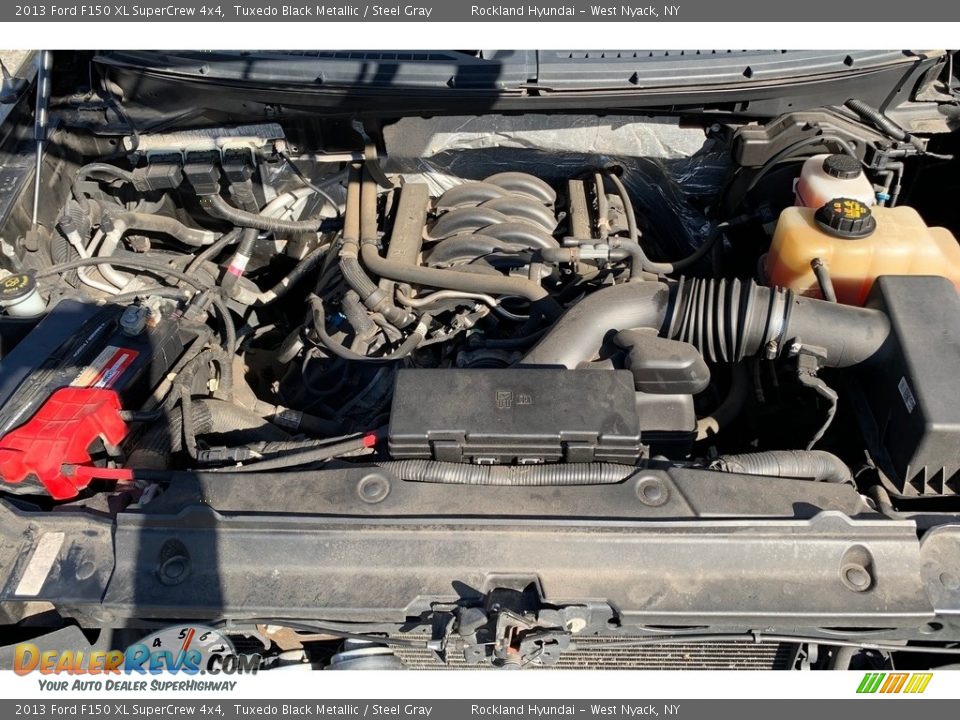 2013 Ford F150 XL SuperCrew 4x4 Tuxedo Black Metallic / Steel Gray Photo #32