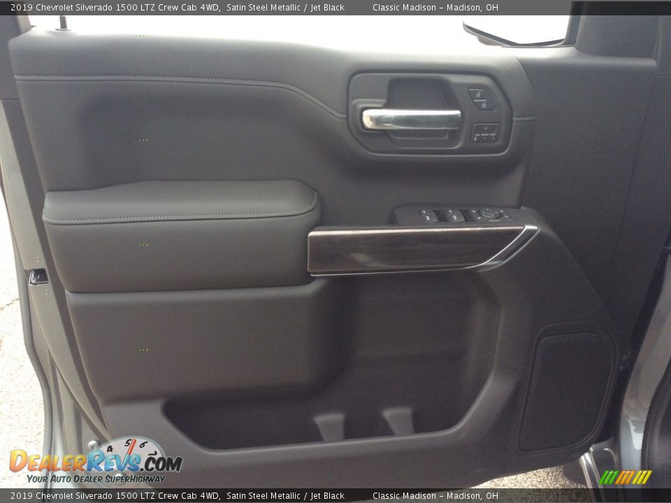 2019 Chevrolet Silverado 1500 LTZ Crew Cab 4WD Satin Steel Metallic / Jet Black Photo #8