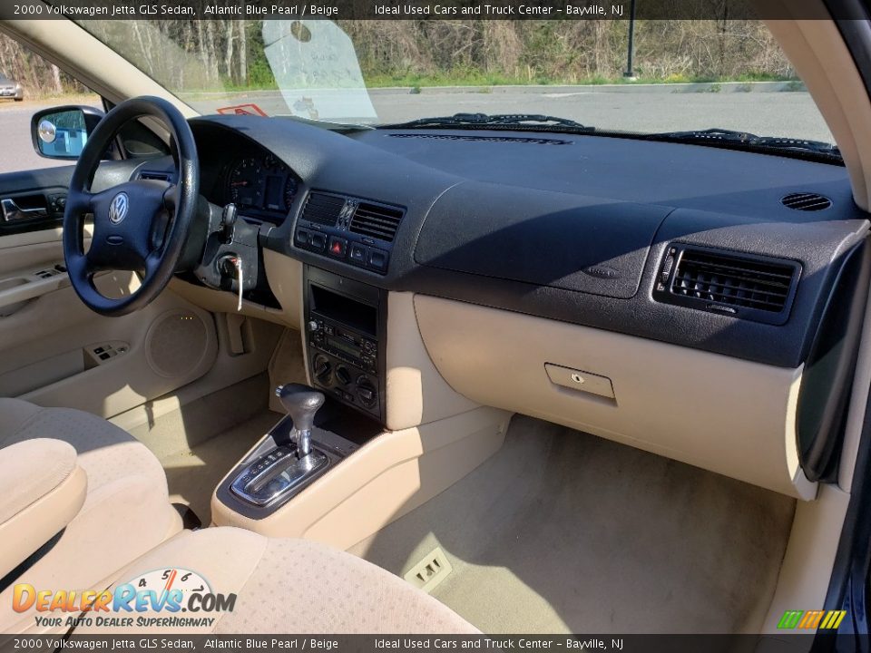 2000 Volkswagen Jetta GLS Sedan Atlantic Blue Pearl / Beige Photo #11