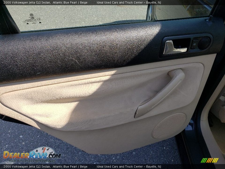 2000 Volkswagen Jetta GLS Sedan Atlantic Blue Pearl / Beige Photo #17