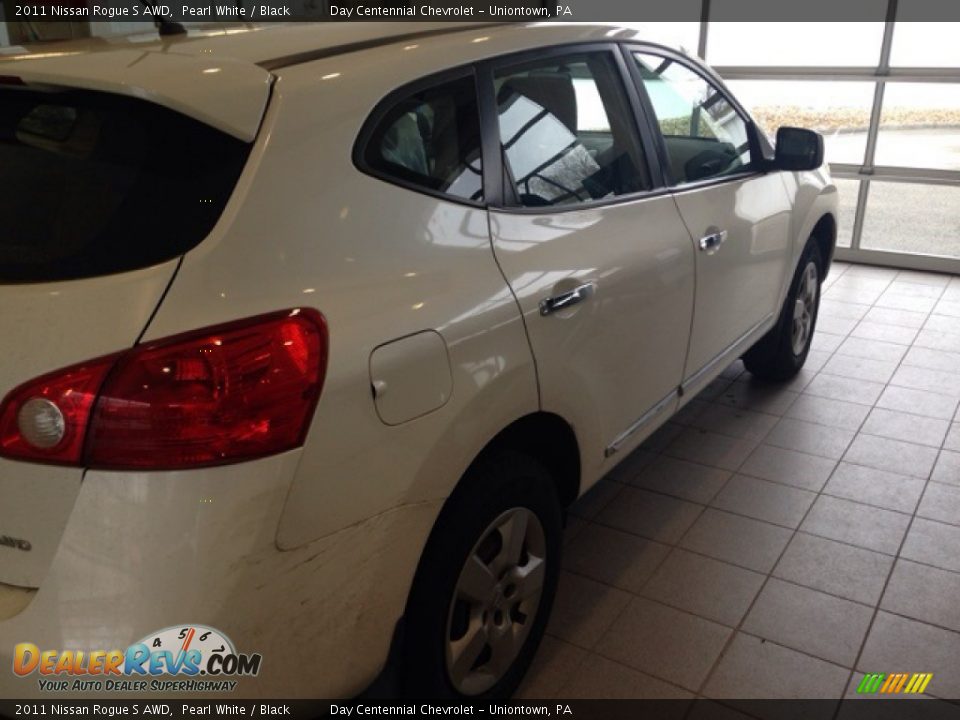 2011 Nissan Rogue S AWD Pearl White / Black Photo #4