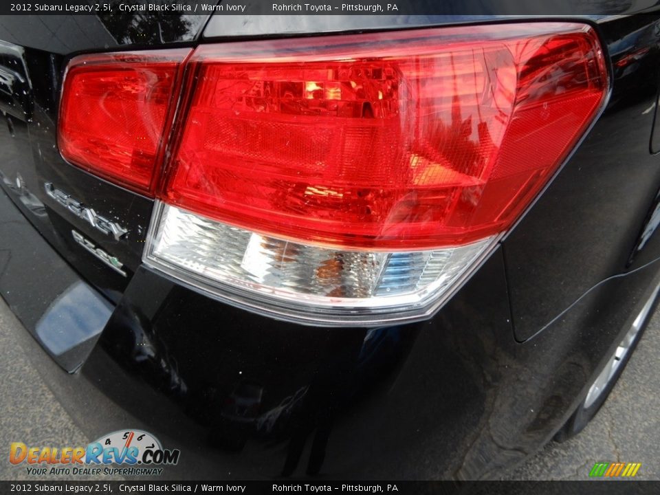2012 Subaru Legacy 2.5i Crystal Black Silica / Warm Ivory Photo #15
