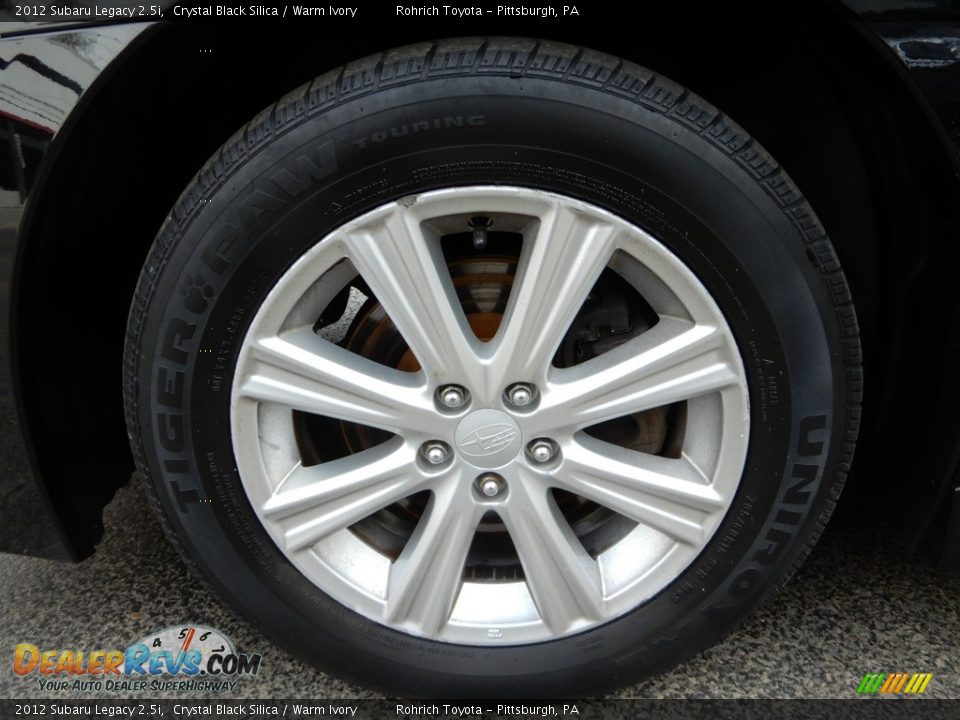 2012 Subaru Legacy 2.5i Crystal Black Silica / Warm Ivory Photo #17