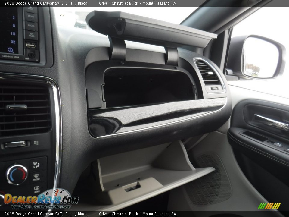2018 Dodge Grand Caravan SXT Billet / Black Photo #21