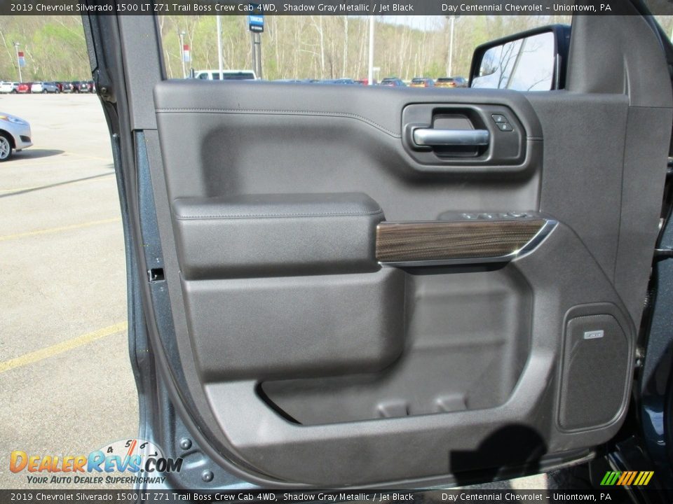 2019 Chevrolet Silverado 1500 LT Z71 Trail Boss Crew Cab 4WD Shadow Gray Metallic / Jet Black Photo #9