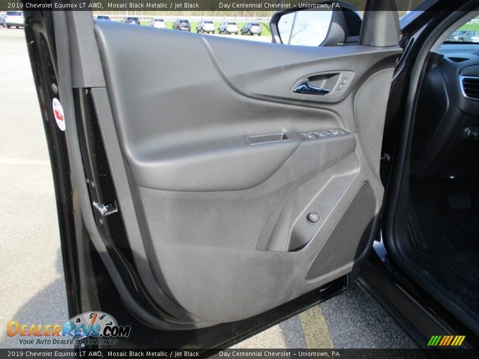 2019 Chevrolet Equinox LT AWD Mosaic Black Metallic / Jet Black Photo #11
