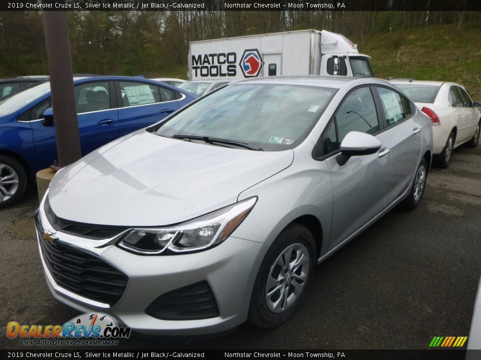 2019 Chevrolet Cruze LS Silver Ice Metallic / Jet Black/­Galvanized Photo #1