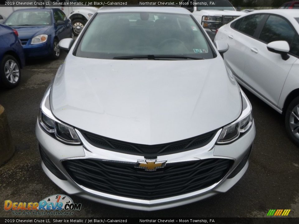 2019 Chevrolet Cruze LS Silver Ice Metallic / Jet Black/­Galvanized Photo #5