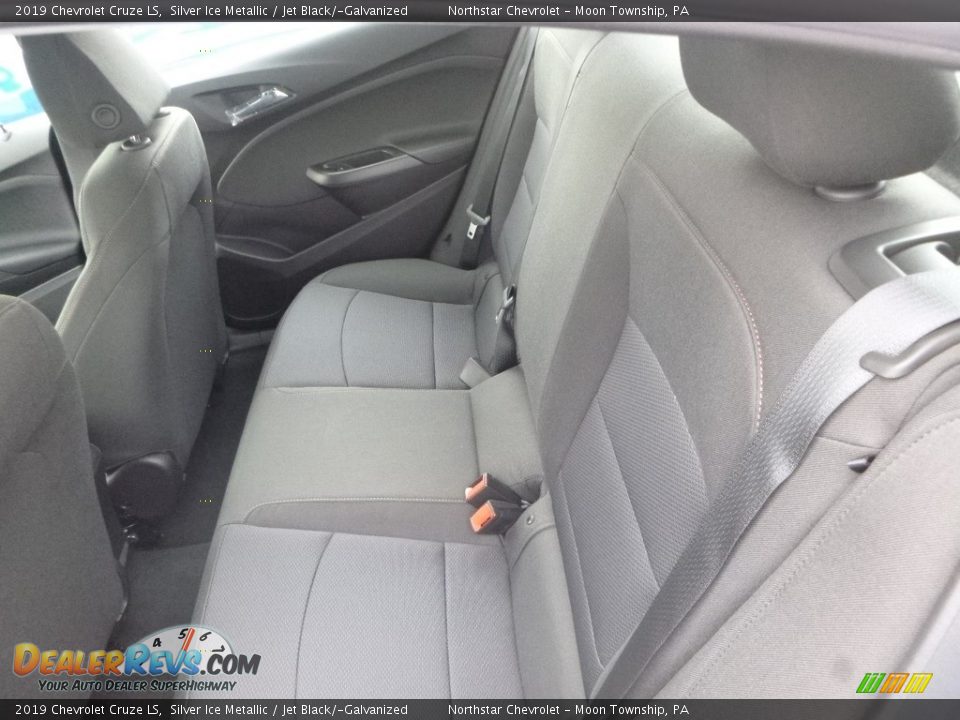 2019 Chevrolet Cruze LS Silver Ice Metallic / Jet Black/­Galvanized Photo #10