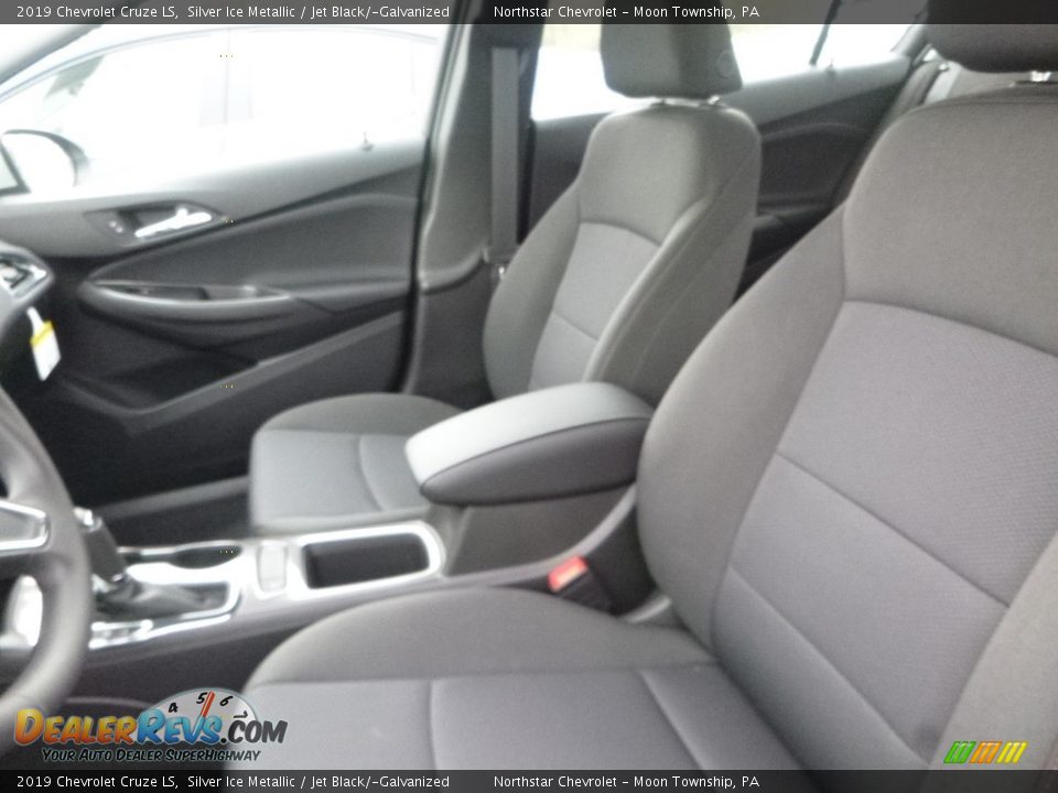 2019 Chevrolet Cruze LS Silver Ice Metallic / Jet Black/­Galvanized Photo #15