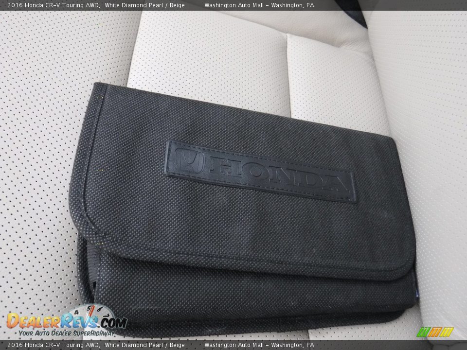2016 Honda CR-V Touring AWD White Diamond Pearl / Beige Photo #30
