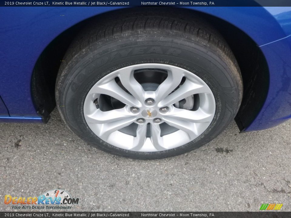 2019 Chevrolet Cruze LT Kinetic Blue Metallic / Jet Black/­Galvanized Photo #9