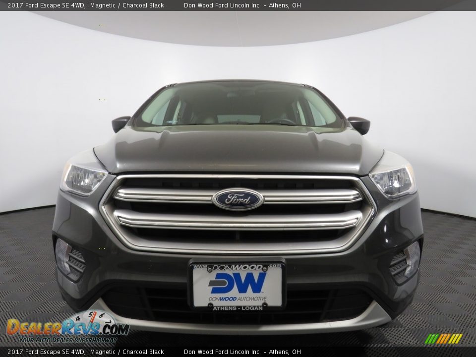2017 Ford Escape SE 4WD Magnetic / Charcoal Black Photo #15