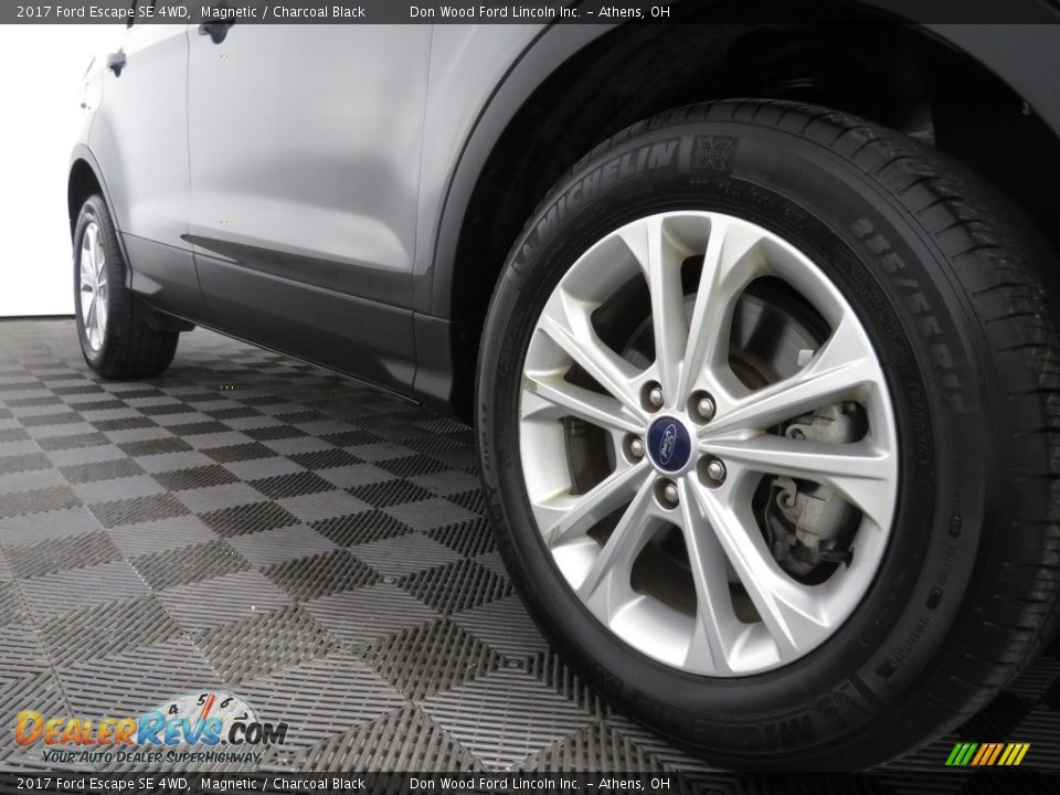 2017 Ford Escape SE 4WD Magnetic / Charcoal Black Photo #23
