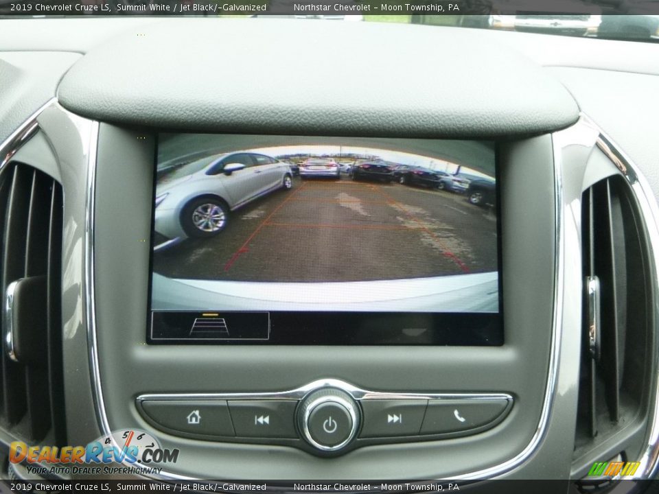 2019 Chevrolet Cruze LS Summit White / Jet Black/­Galvanized Photo #18