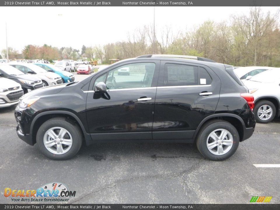 2019 Chevrolet Trax LT AWD Mosaic Black Metallic / Jet Black Photo #2
