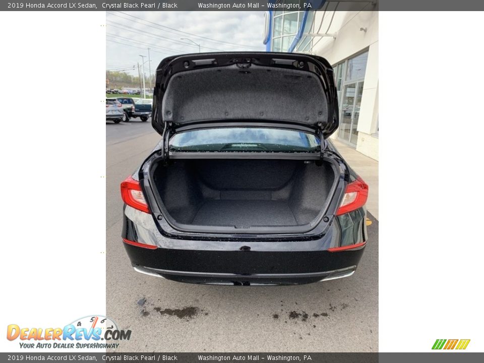 2019 Honda Accord LX Sedan Crystal Black Pearl / Black Photo #20