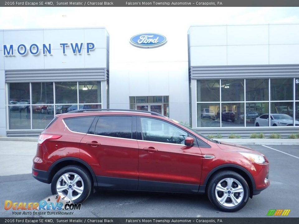 2016 Ford Escape SE 4WD Sunset Metallic / Charcoal Black Photo #1