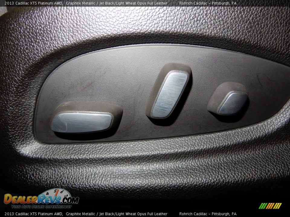 2013 Cadillac XTS Platinum AWD Graphite Metallic / Jet Black/Light Wheat Opus Full Leather Photo #23
