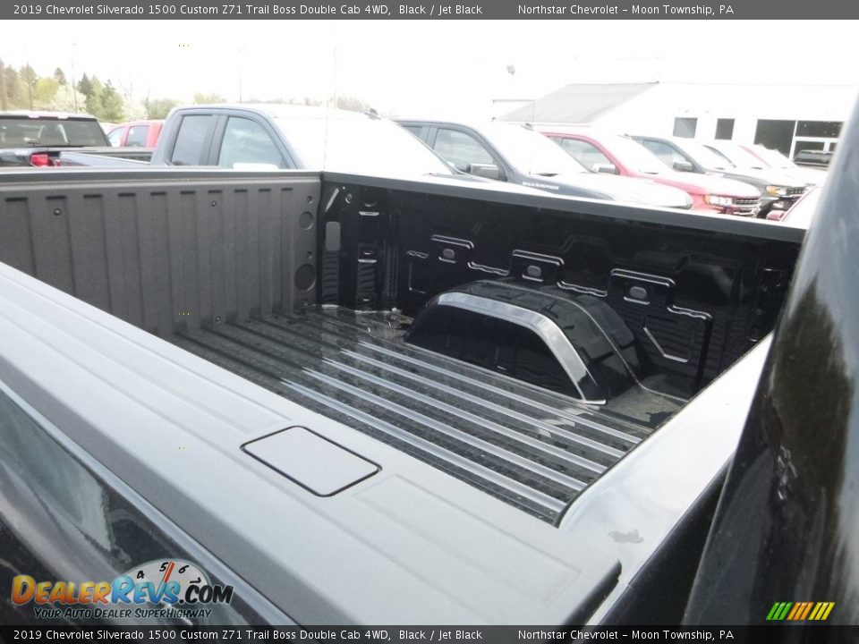 2019 Chevrolet Silverado 1500 Custom Z71 Trail Boss Double Cab 4WD Black / Jet Black Photo #12
