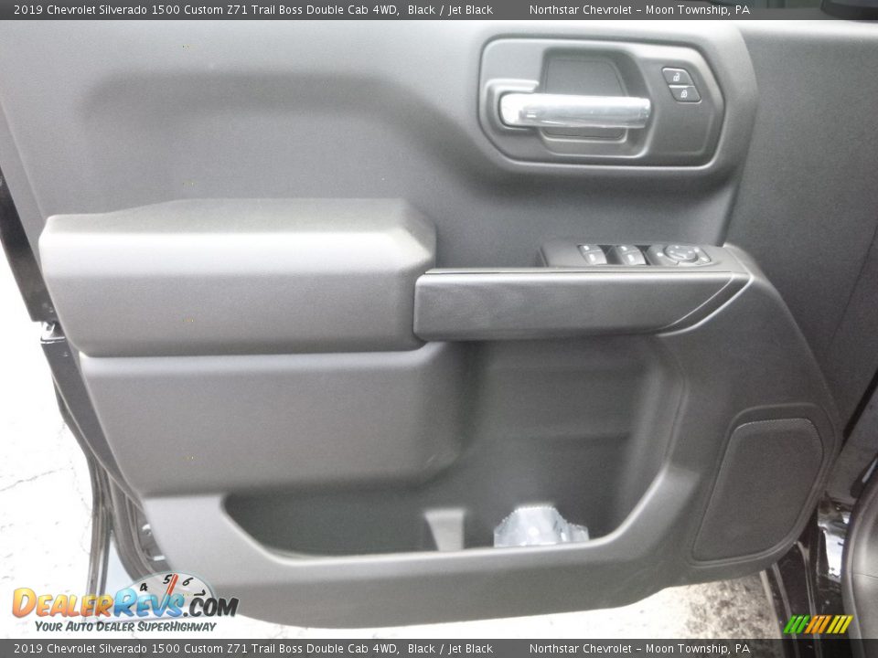 2019 Chevrolet Silverado 1500 Custom Z71 Trail Boss Double Cab 4WD Black / Jet Black Photo #14