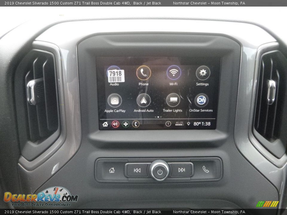2019 Chevrolet Silverado 1500 Custom Z71 Trail Boss Double Cab 4WD Black / Jet Black Photo #16