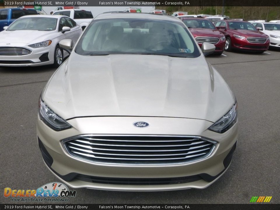 2019 Ford Fusion Hybrid SE White Gold / Ebony Photo #4